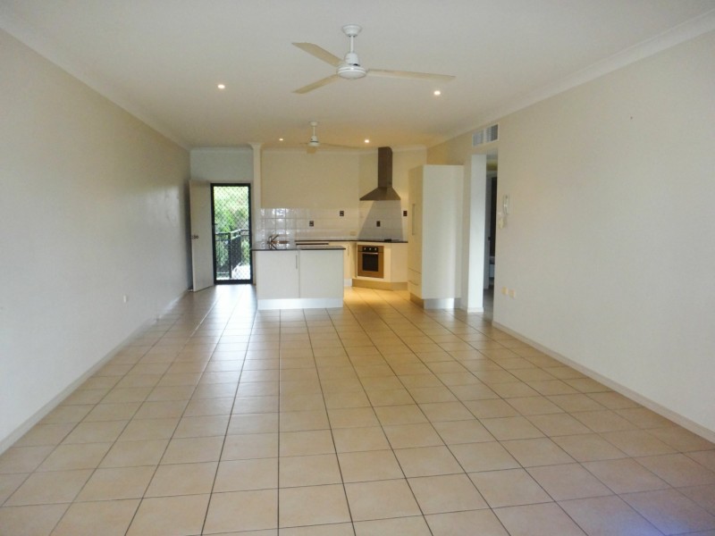 9/72 Digger Street, Cairns North QLD 4870