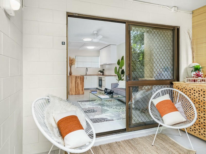 6/215-217 McLeod Street, Cairns North QLD 4870