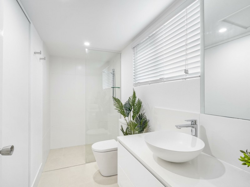 6/215-217 McLeod Street, Cairns North QLD 4870