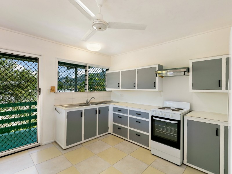 38 Cassia Street, Edge Hill QLD 4870
