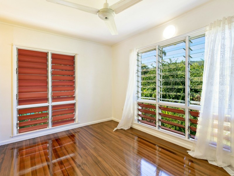38 Cassia Street, Edge Hill QLD 4870