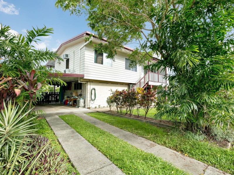 28 Mahogany Street, Manoora QLD 4870
