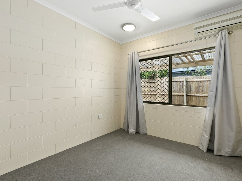 31 McFarlane Drive, Kanimbla QLD 4870