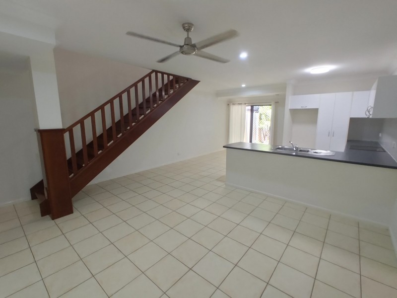 13/11 Stratford Parade, Stratford QLD 4870