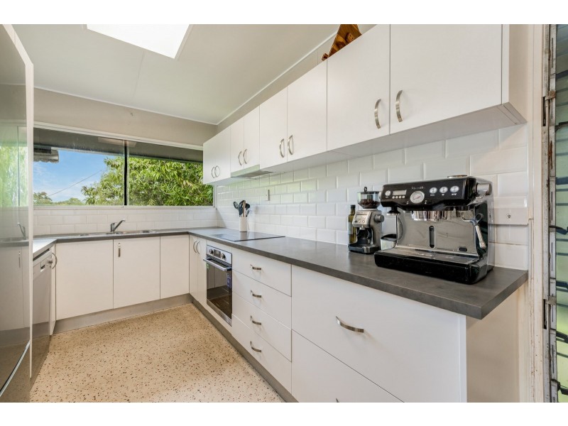 30 Stuart Street, Edge Hill QLD 4870