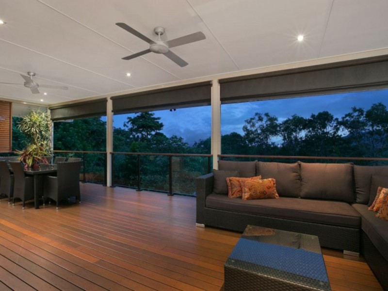 2 Queenly Close, Edge Hill QLD 4870