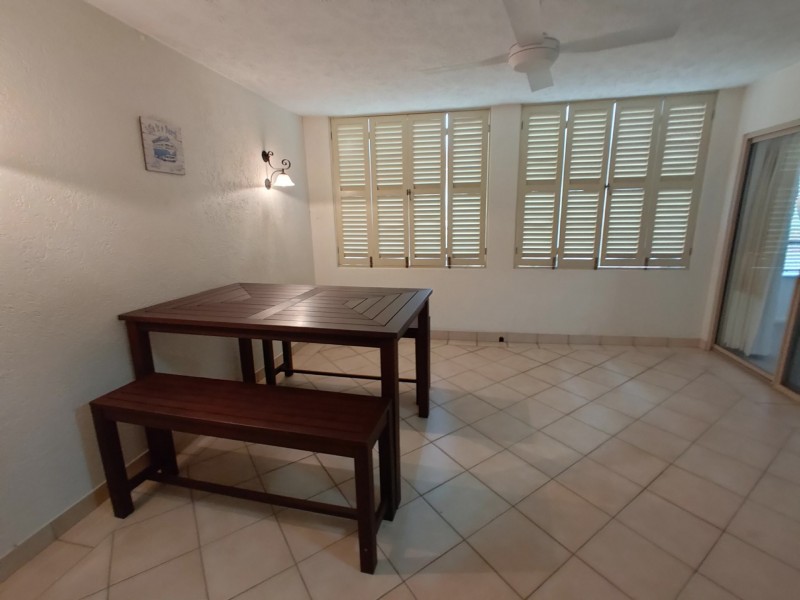 805/2 Greenslopes Street, Cairns North QLD 4870
