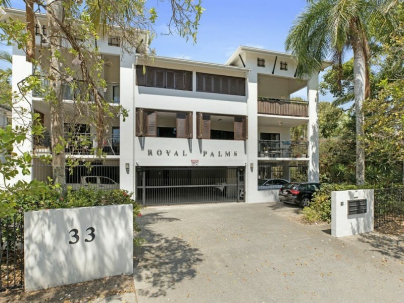 8/33 Digger Street, Cairns North QLD 4870