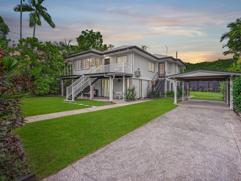 144 Greenslopes Street, Edge Hill QLD 4870