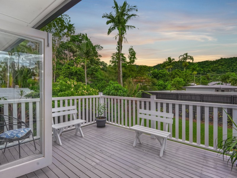 144 Greenslopes Street, Edge Hill QLD 4870