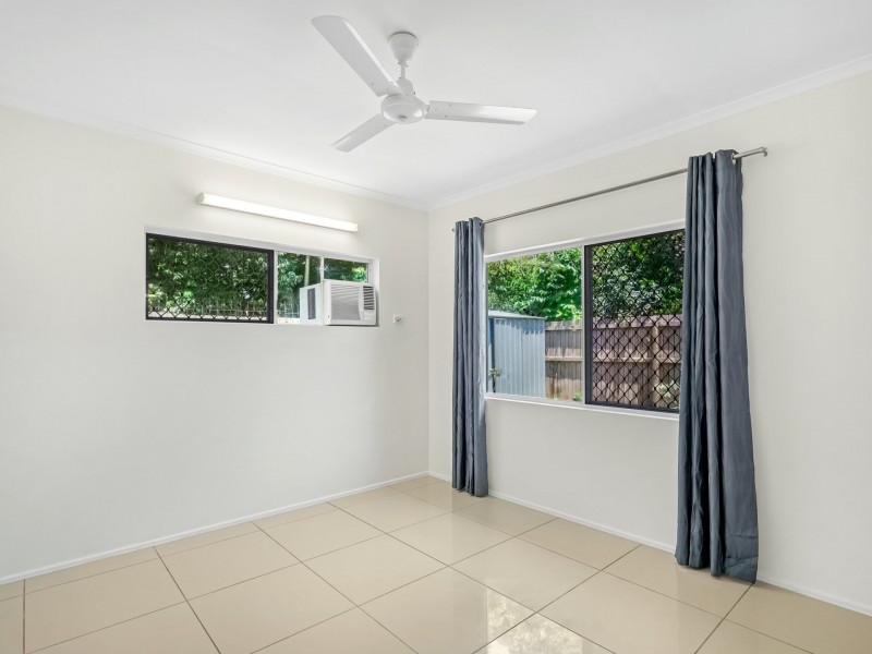 30 Dodd Court, Mooroobool QLD 4870