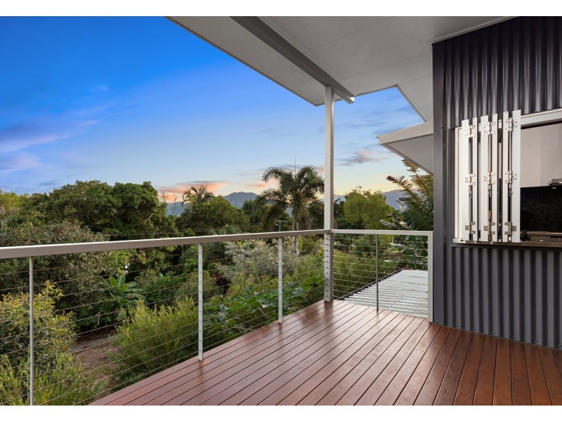 10 Stuart Street, Edge Hill QLD 4870