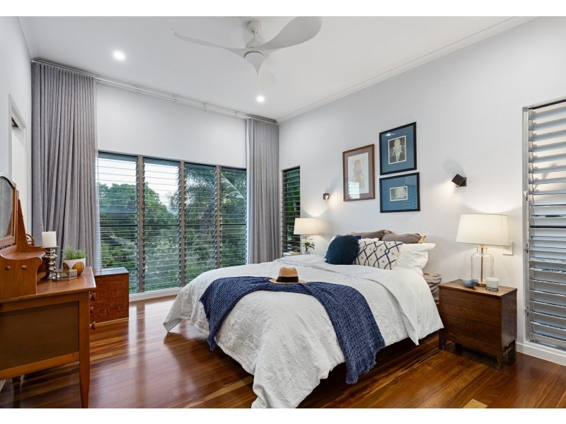 10 Stuart Street, Edge Hill QLD 4870