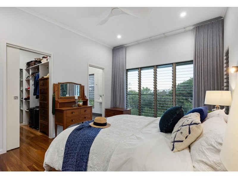 10 Stuart Street, Edge Hill QLD 4870