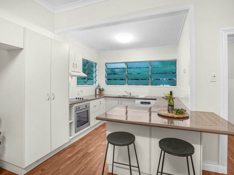 116 Woodward Street, Edge Hill QLD 4870