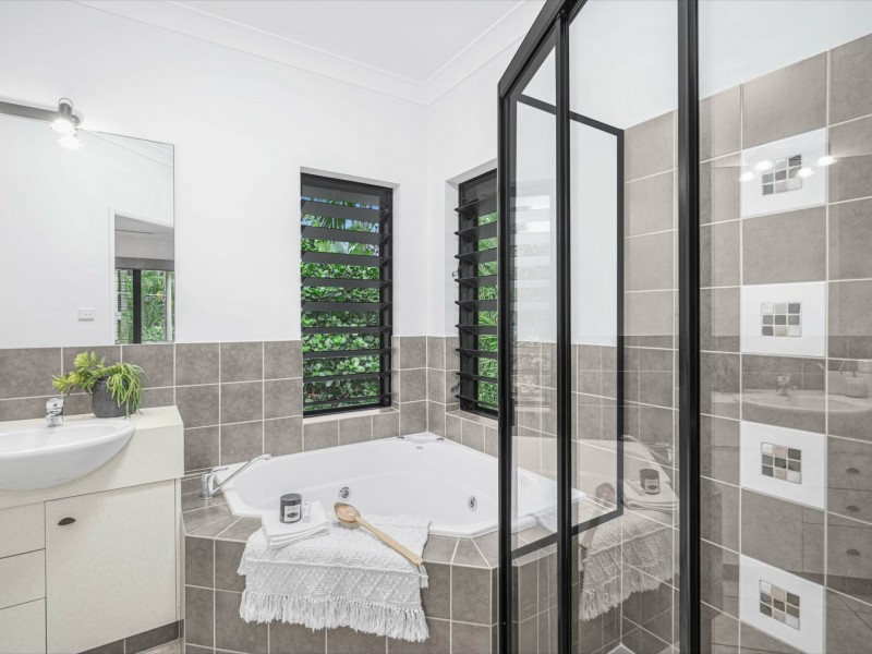 26 Treetop Drive, Mount Sheridan QLD 4868