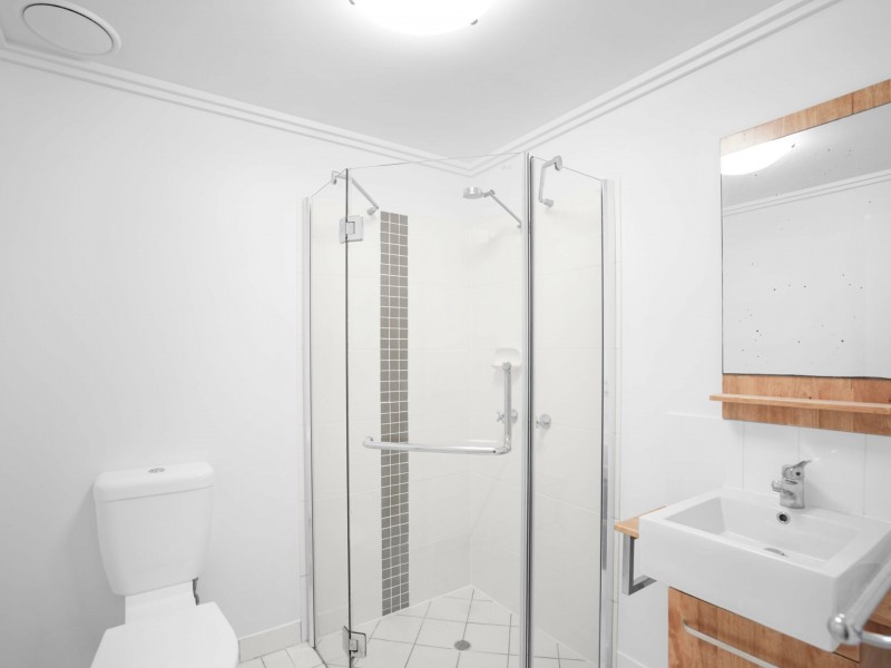 309/2-8 Centenary Close, Manoora QLD 4870