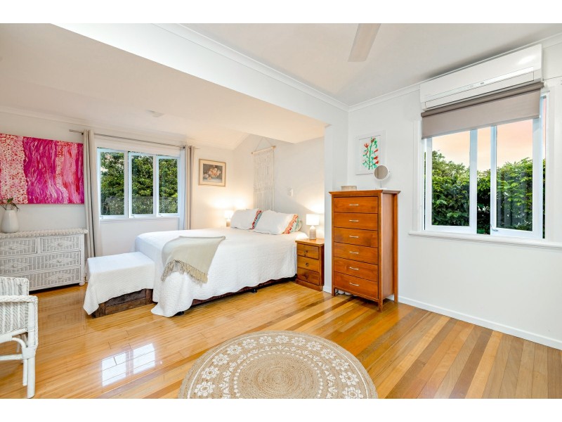 26 Bradford Street, Whitfield QLD 4870