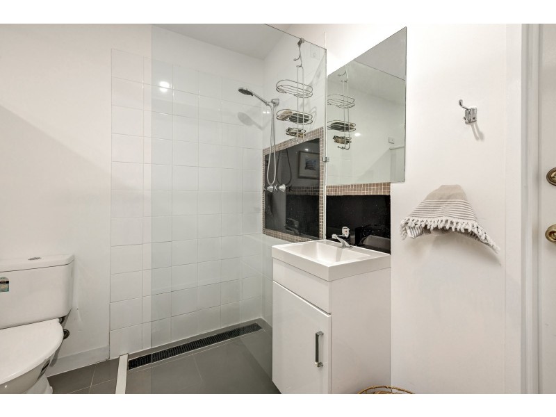 26 Bradford Street, Whitfield QLD 4870