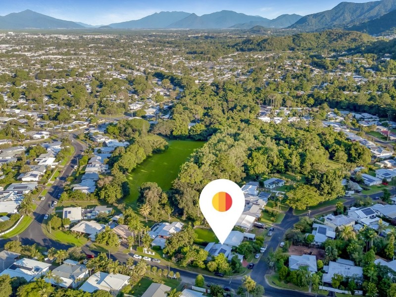26 Bradford Street, Whitfield QLD 4870