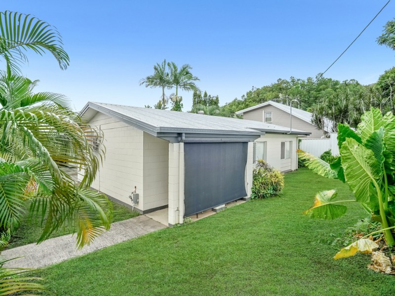 4 McManus Street, Whitfield QLD 4870