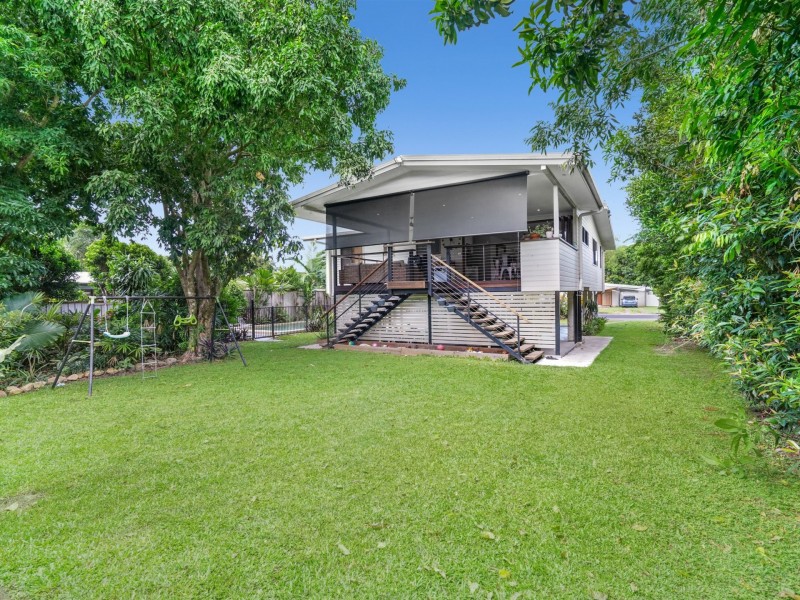 4 Compass Close, Edge Hill QLD 4870