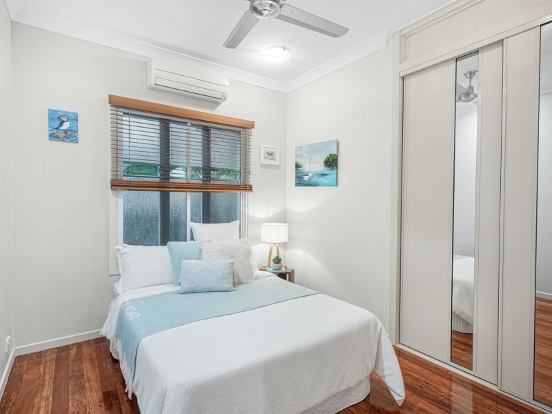 24 Nolan Street, Whitfield QLD 4870