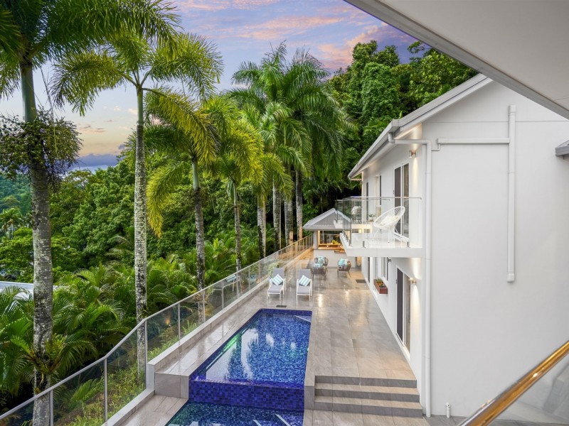5 Knott Court, Whitfield QLD 4870