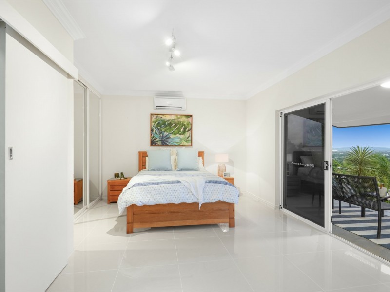 5 Knott Court, Whitfield QLD 4870