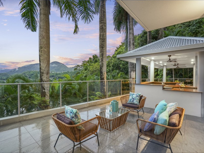 5 Knott Court, Whitfield QLD 4870