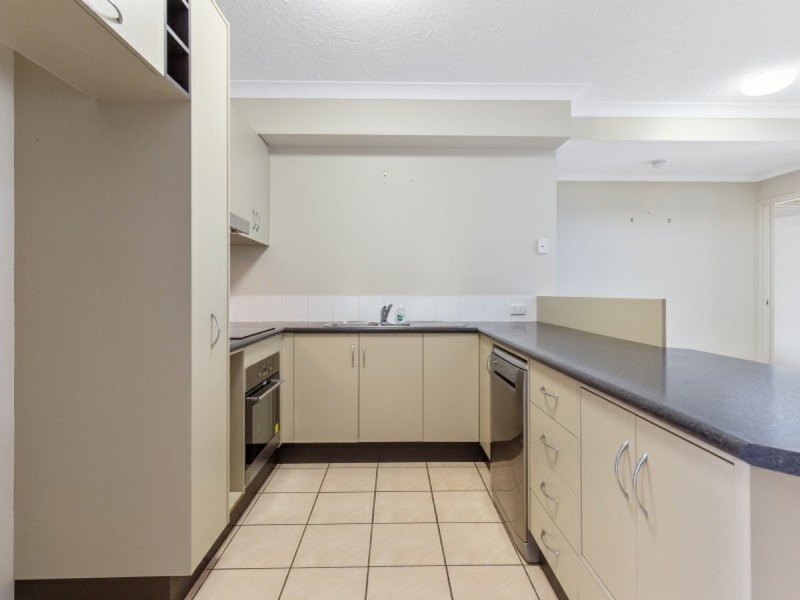 16/58-70 Redlynch Intake Road, Redlynch QLD 4870