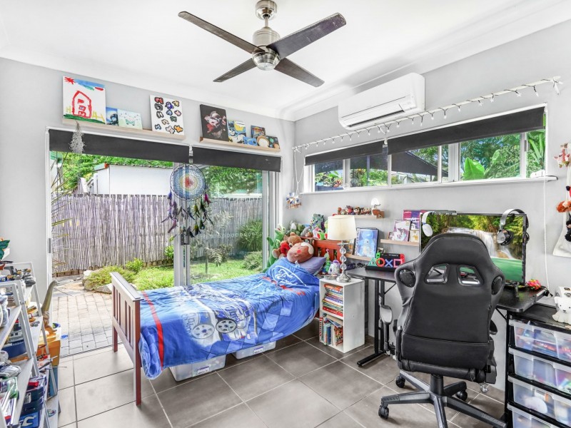 10 Feathertop Close, Smithfield QLD 4878