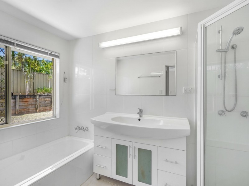 65 Wirrah Close, Bayview Heights QLD 4868
