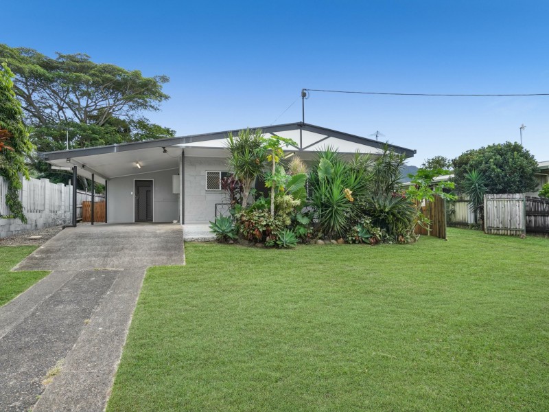9 Milano Street, Woree QLD 4868