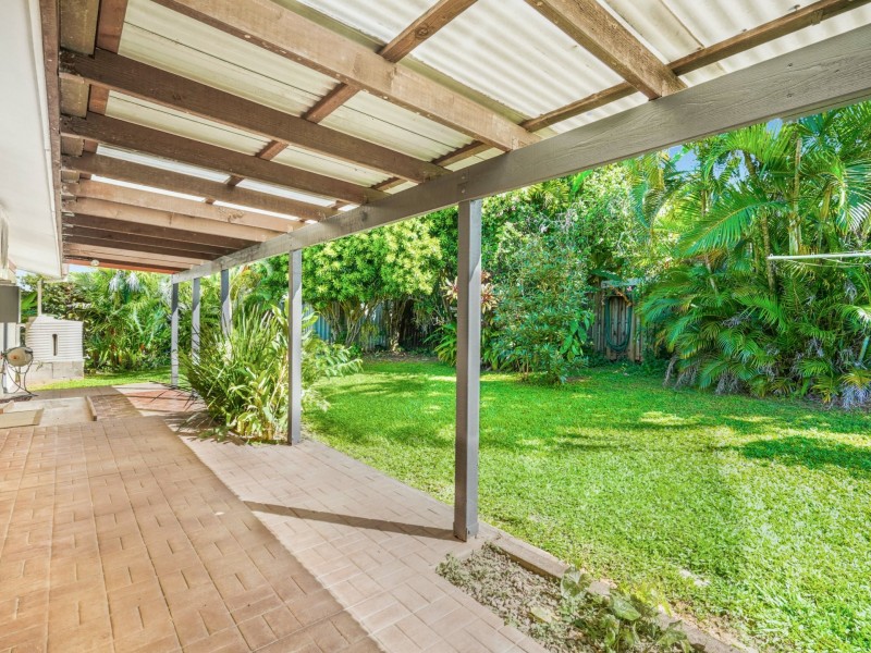 81 McManus Street, Whitfield QLD 4870