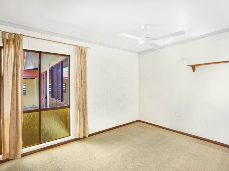 81 McManus Street, Whitfield QLD 4870