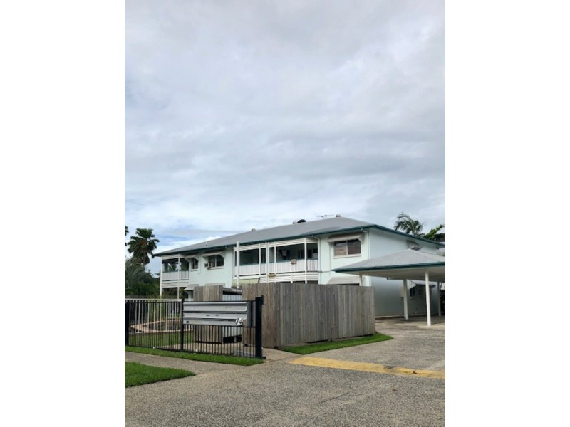 8/34 Springfield Crescent, Manoora QLD 4870