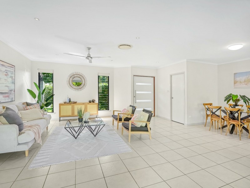 2 Mallory Close, Edmonton QLD 4869
