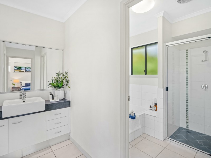 2 Mallory Close, Edmonton QLD 4869