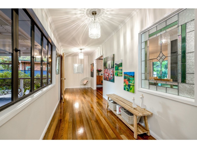 6 Balzer Close, Whitfield QLD 4870