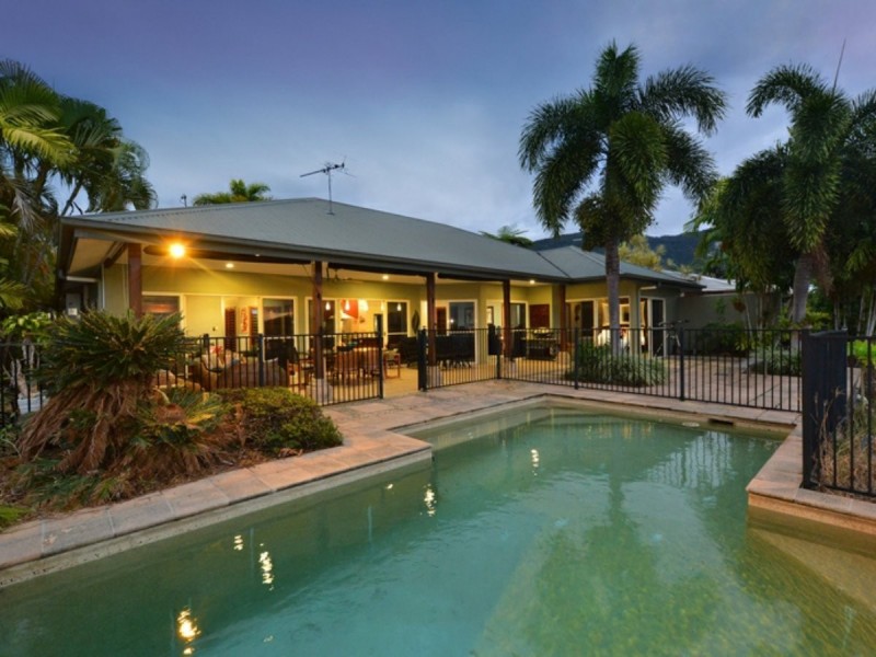 6 Grandview Crescent, Earlville QLD 4870