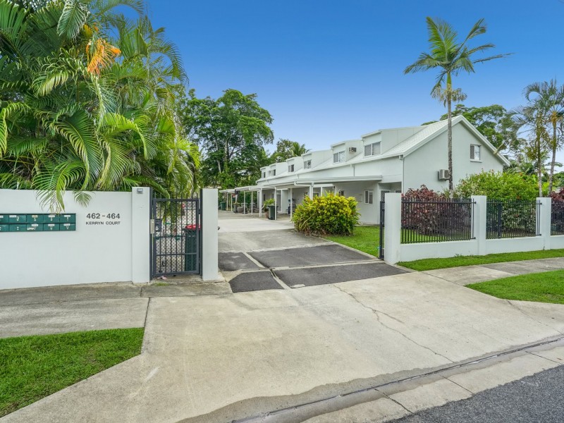 8/462 McCoombe Street, Mooroobool QLD 4870