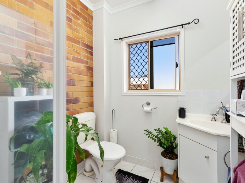 3/6 Grantala Street, Manoora QLD 4870