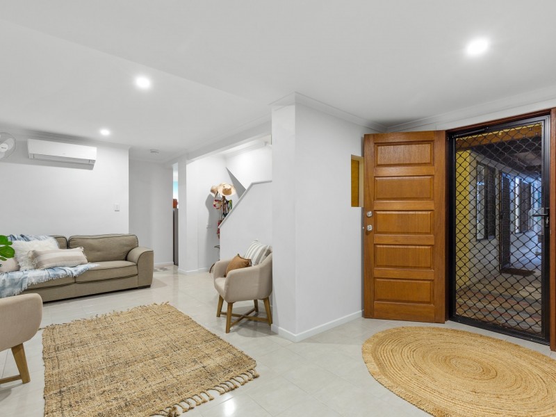 5 Old Smithfield Road, Freshwater QLD 4870