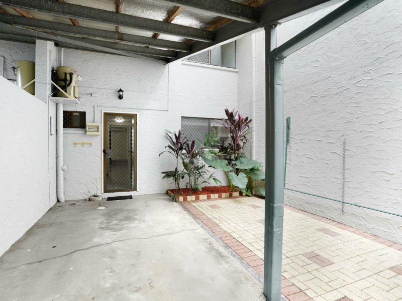 17/55 Mazlin Street, Edge Hill QLD 4870