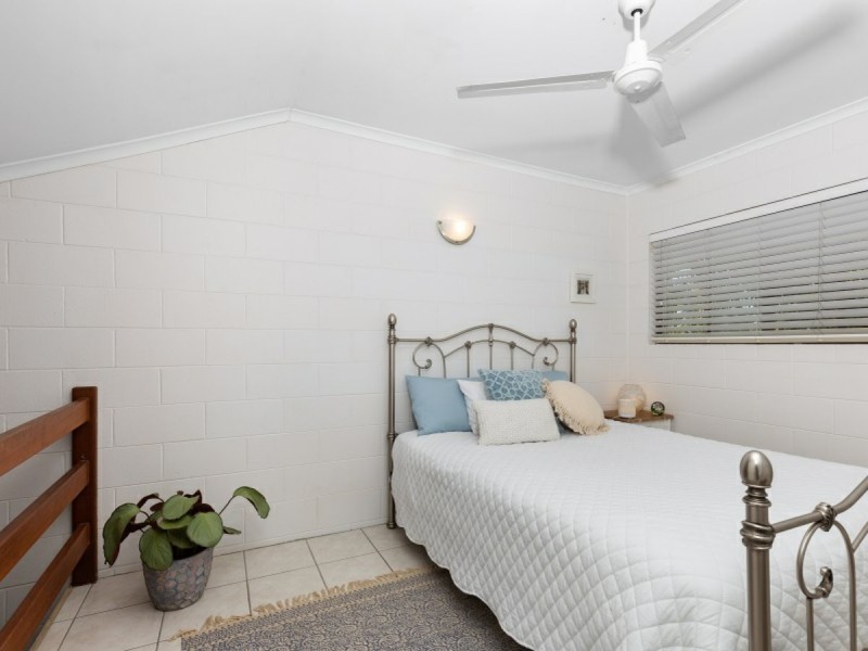 6/24 Jensen Street, Manoora QLD 4870