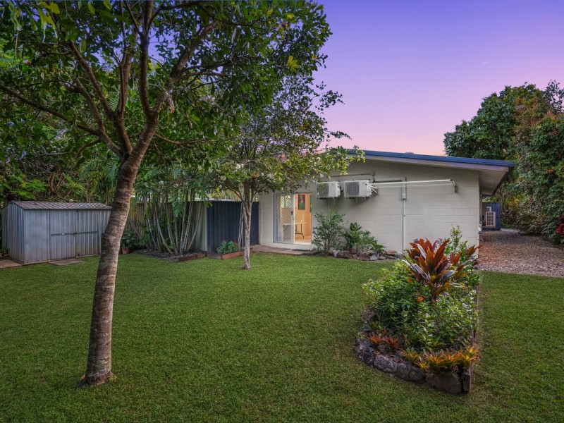 196 Jensen Street, Edge Hill QLD 4870
