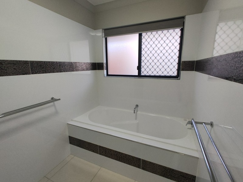 3 Boombil Close, Mount Sheridan QLD 4868