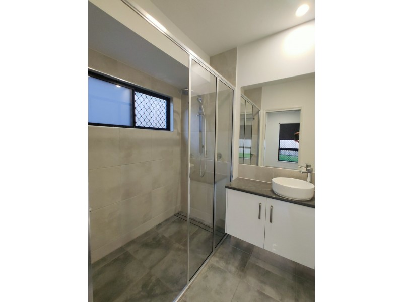 14 Enclave Bend, Earlville QLD 4870