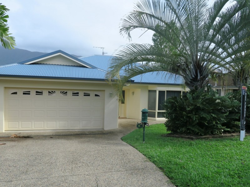 9 Taringa Street, Brinsmead QLD 4870